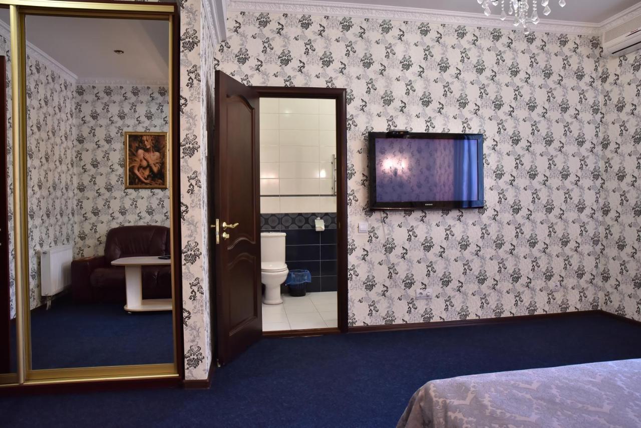 Hotel Т2 Kiev Esterno foto