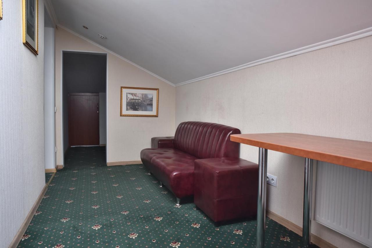 Hotel Т2 Kiev Esterno foto