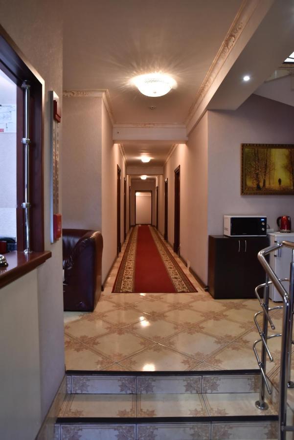 Hotel Т2 Kiev Esterno foto